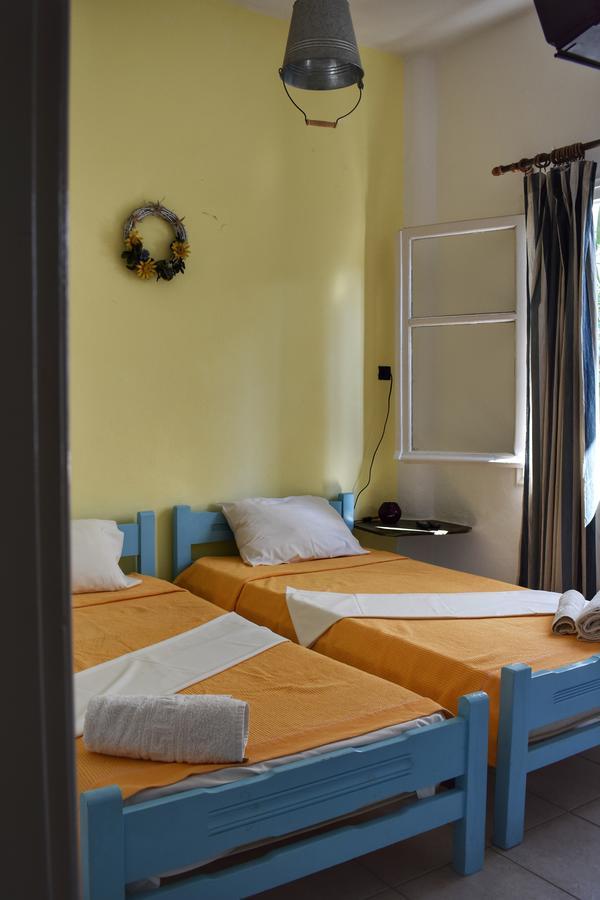 Alisahni Hotel Vari  ภายนอก รูปภาพ
