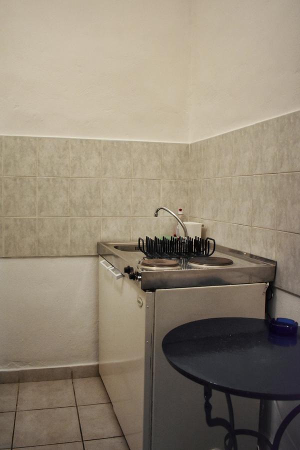 Alisahni Hotel Vari  ภายนอก รูปภาพ