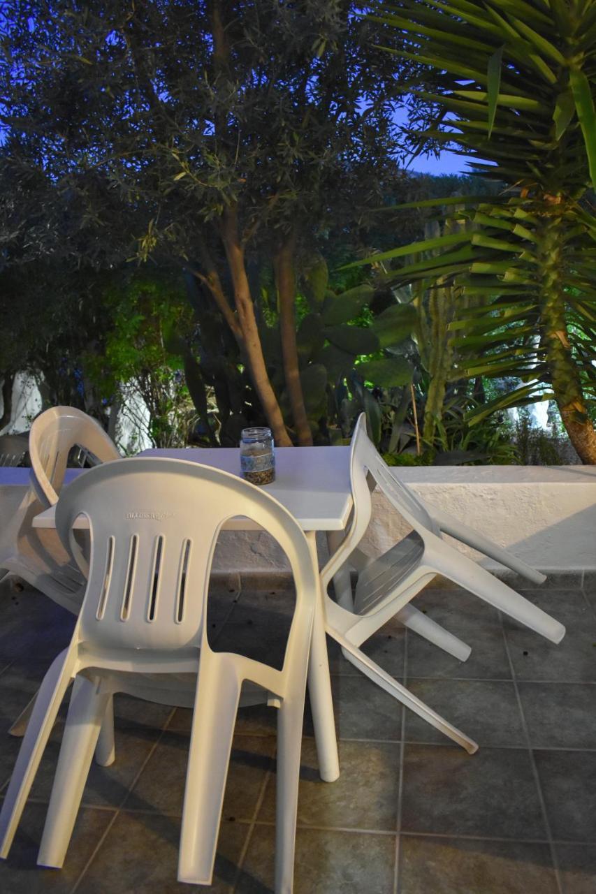 Alisahni Hotel Vari  ภายนอก รูปภาพ