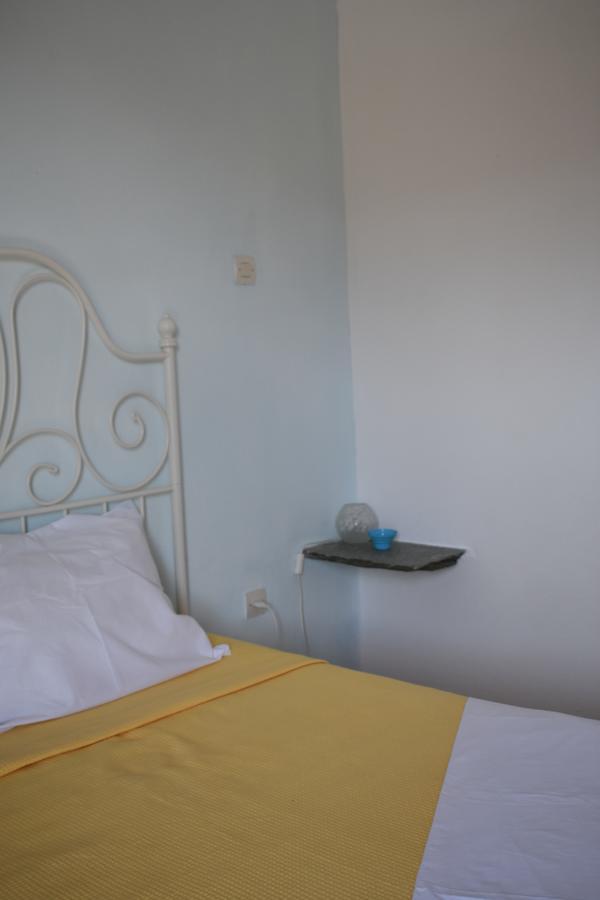 Alisahni Hotel Vari  ภายนอก รูปภาพ